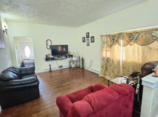 704 N Oak St #704, Gordon, NE 69343