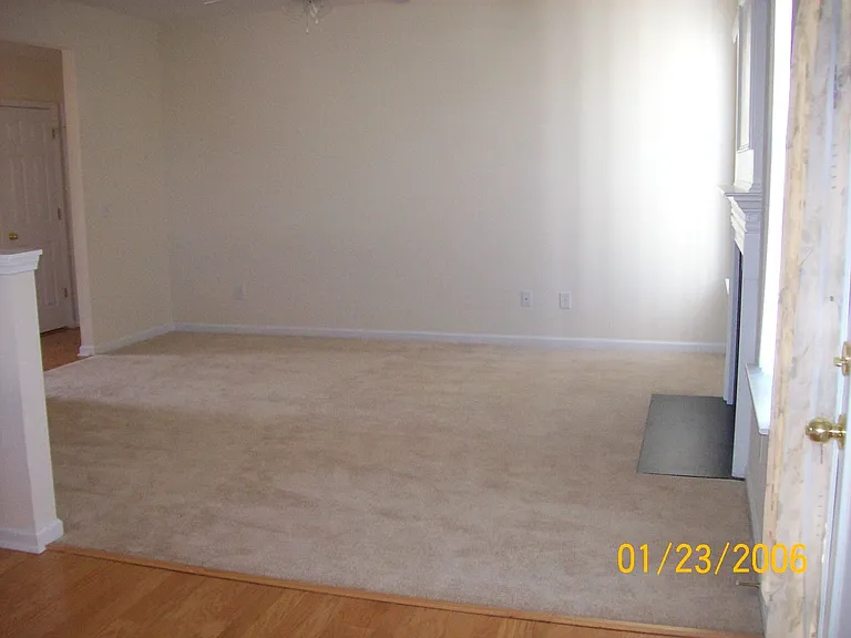 112 Coxton Mill Ct — Photo 5