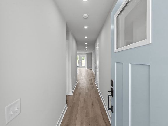 3rd image of 880 Alaska Dr #116C