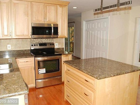 2nd image of 1314 Pellow Circle Trl