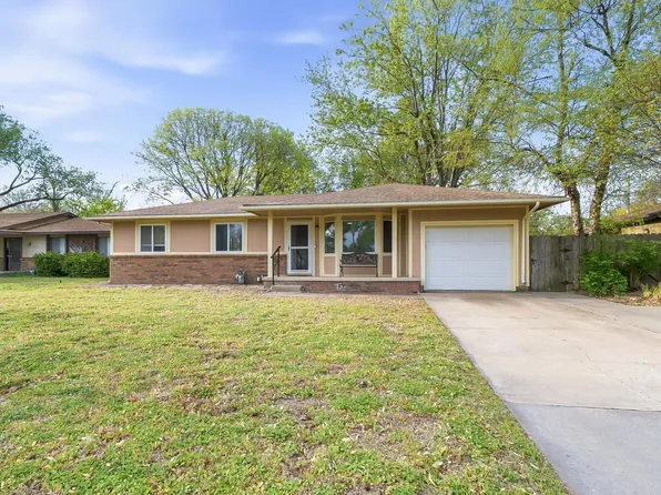 5103 W 11th St N, Wichita, KS 67212