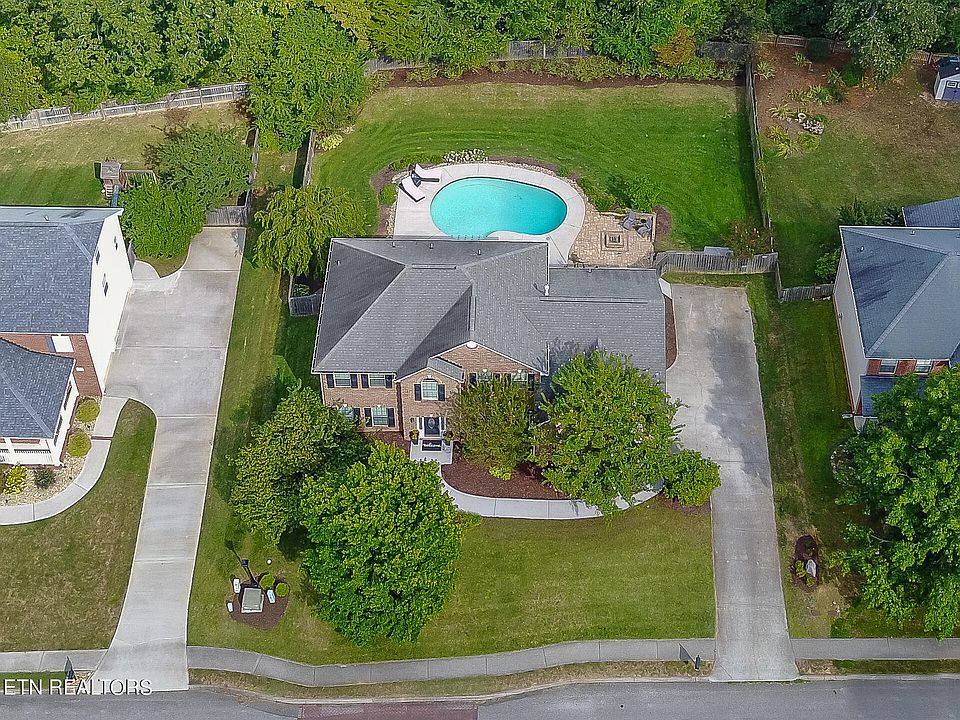 1st image of 436 Rockwell Farm Ln
