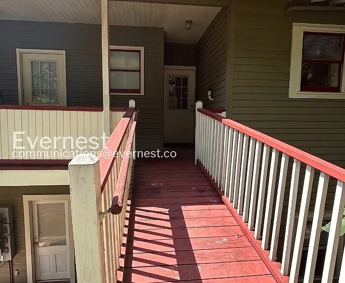 318 Tremont St #3 — Photo 12
