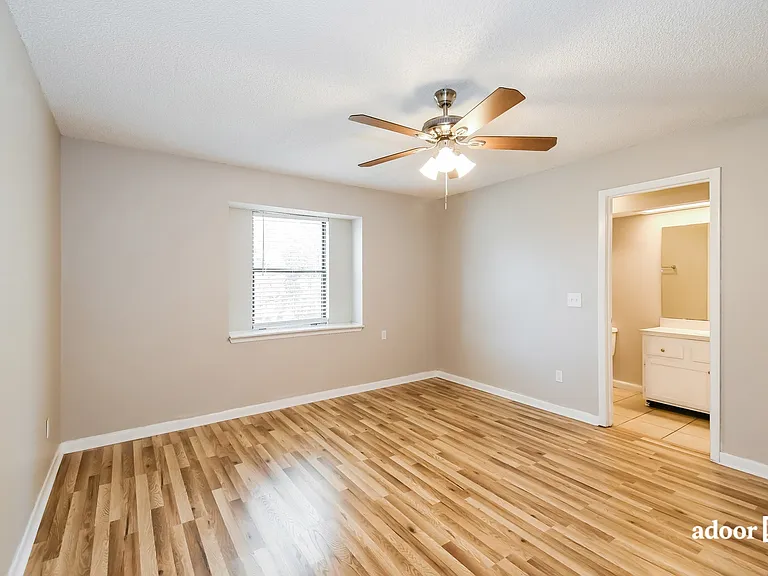 7137 Eagles Perch Dr — Photo 13