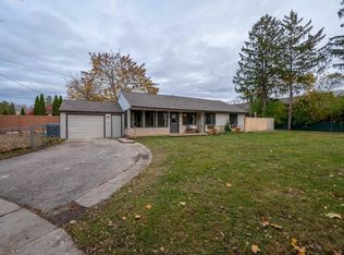 2918 Braley Ct, Midland, MI 48640