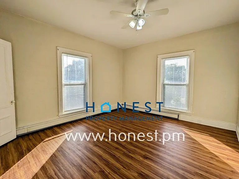 110 Silver St #1 — Photo 29