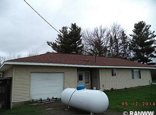 883 20th St, Clayton, WI 54004