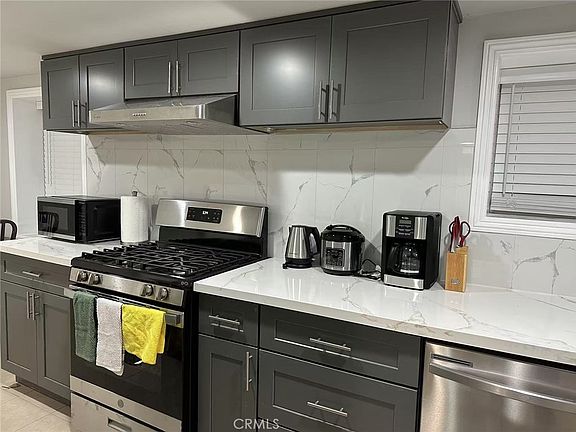 4th image of 418 S Lincoln Ave
