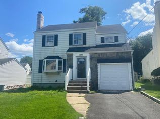 261 Woodmont Rd, Union, NJ 07083