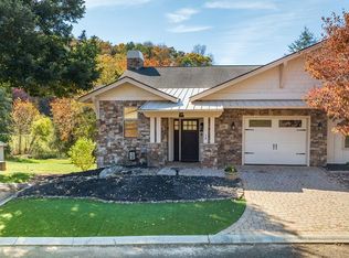 14 Lodge Vw, Franklin, NC 28734