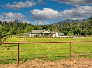 5786 Riverbanks Rd, Grants Pass, OR 97527