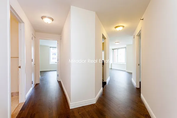 Rented by Mirador Real Estate | media 41