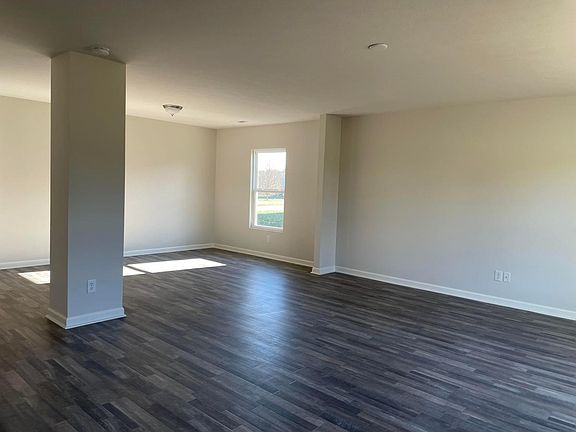 2nd image of 2216 Roaming Hills Dr