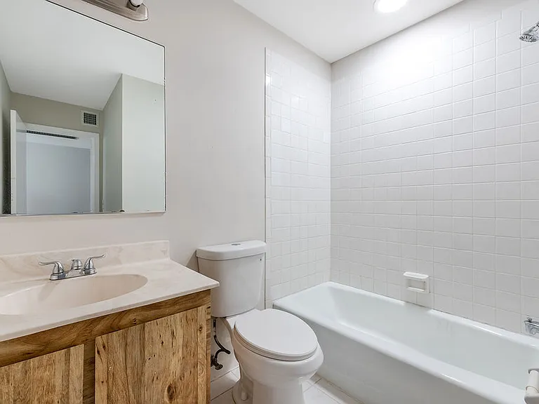 1761 N Congress Ave — Photo 18