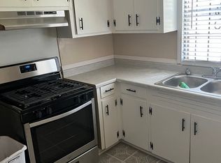 1115 Pansy St, Jackson, MS 39213