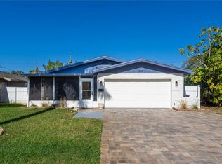 1825 SHORE ACRES BLVD NE, ST PETERSBURG, FL 33703