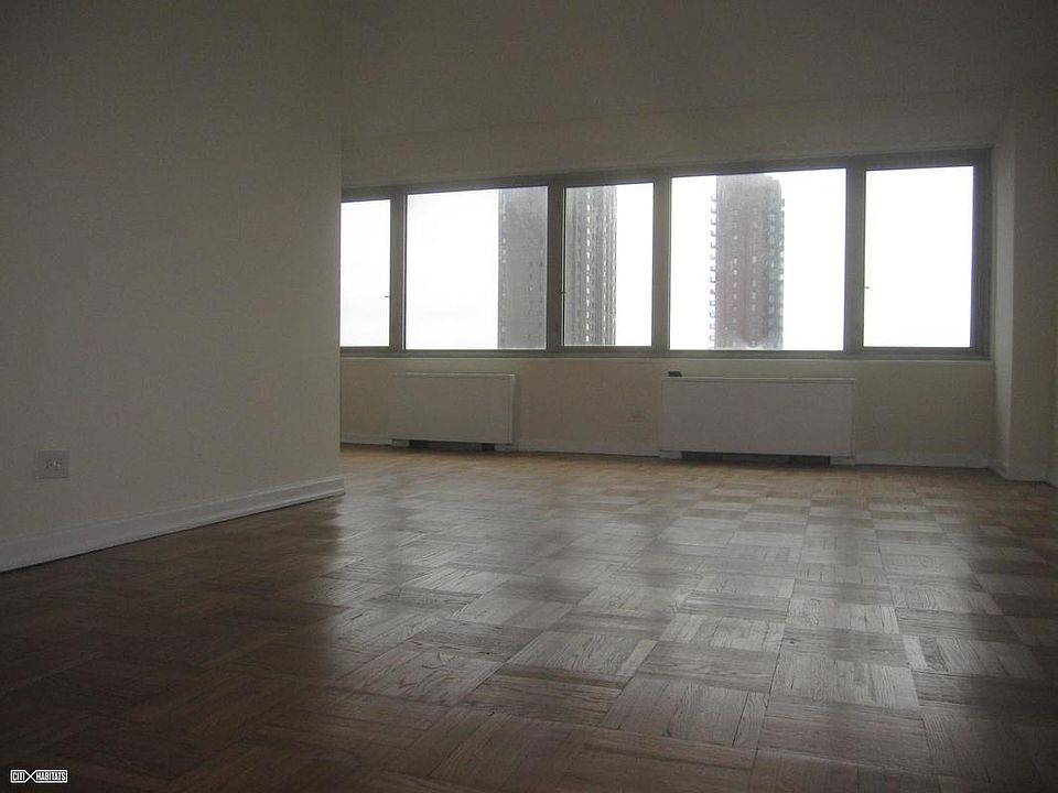 2nd image of 444 E 82nd St APT 26C