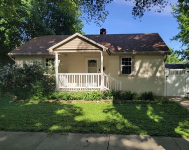 422 N Forest Ave, Bradley, IL, 60915