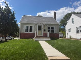 3571 S 82nd St, Milwaukee, WI 53220