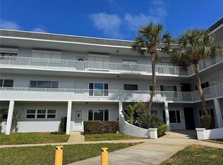 2001 World Parkway Blvd APT 7, Clearwater, FL 33763