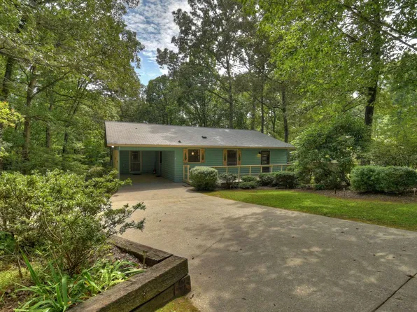 33 Mountain View Dr, Blairsville, GA 30512