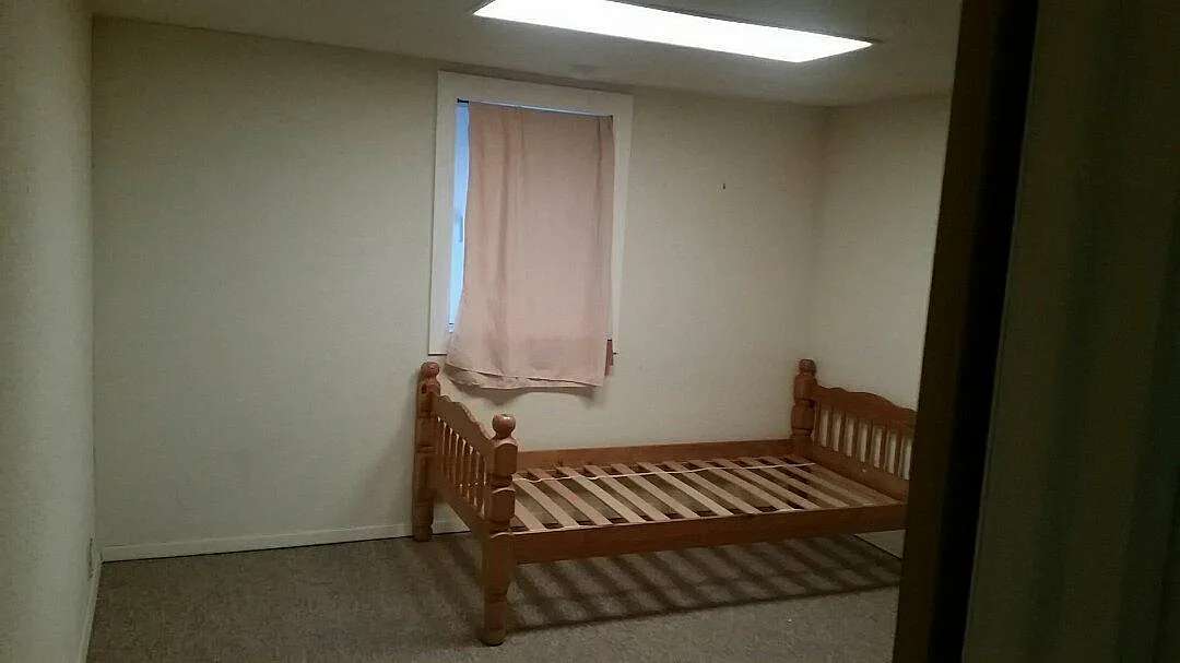 4 bed, 2462 sqft, $800 — Photo 2