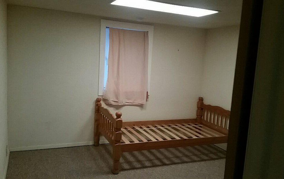 2nd image of 2163 Pueblo Dr