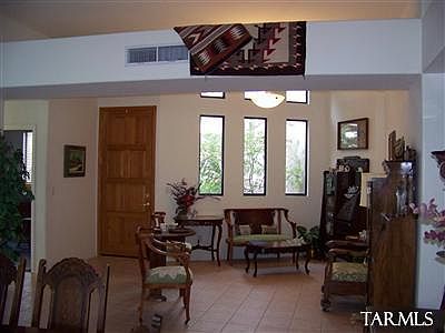5th image of 4270 N Summerset Dr