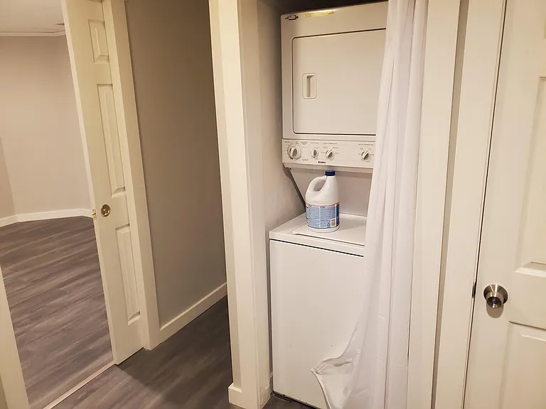 131 Court St #1L — Photo 3