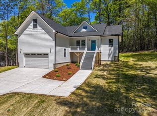 543 Knob Rd, Pisgah Forest, NC 28768