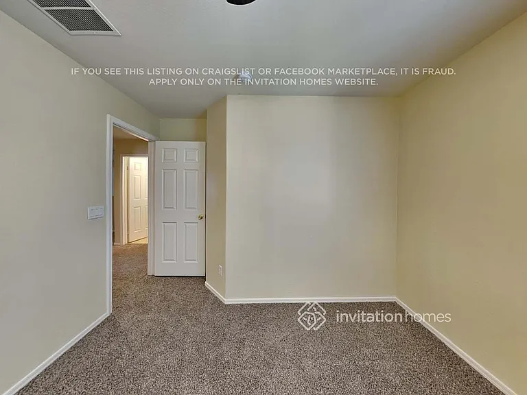 9433 W Riverside Ave — Photo 14