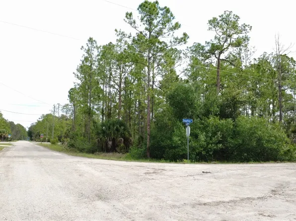 346 Sapphire St, Lehigh Acres, FL 33972
