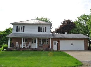 10811 Shepler Church Ave, Bolivar, OH 44612