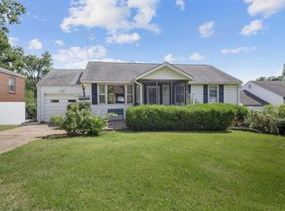 915 Trelane Ave, Saint Louis, MO