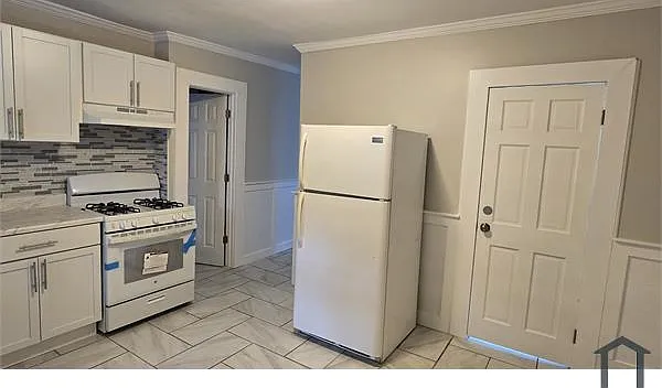 1520 Pembroke St #1L — Photo 24