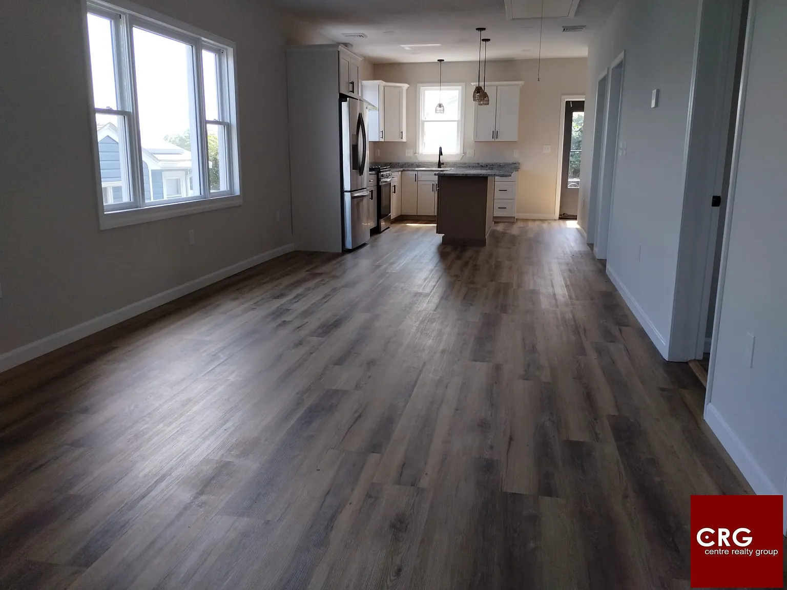3 bed, 2.0 bath, $4,000 — Photo 3