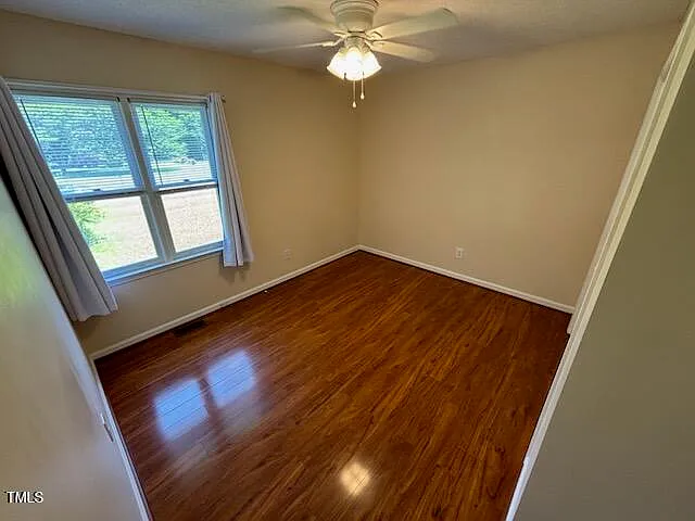 2325 Stephanie Ln — Photo 14