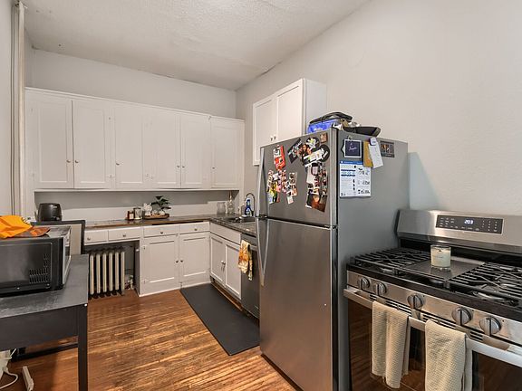 4th image of 3118 Pleasant Ave #1S