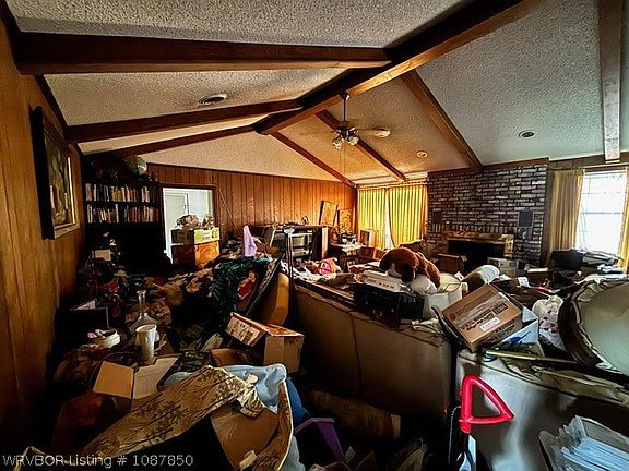 4th image of 10201 Seven Oaks Rd