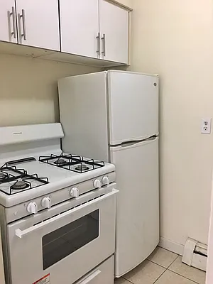 Rented by Worth Property Group | media 17