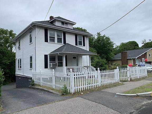 3rd image of 308 Blue Hill Ave