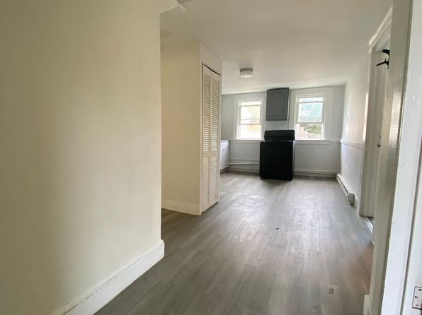 128 Cooke St #3