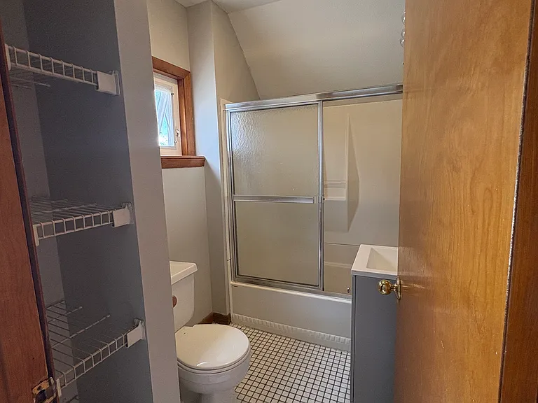 16 Harvard St #3 — Photo 6