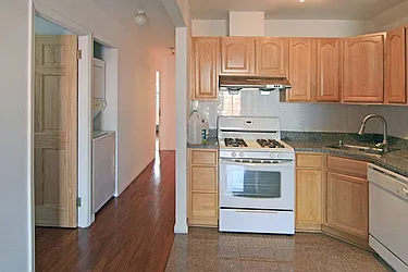 Rented by Horowitz Real Estate