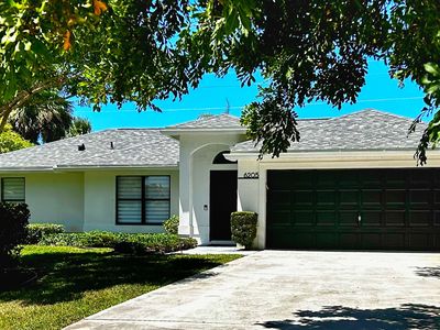 6205 SE Circle St, Hobe Sound, FL, 33455