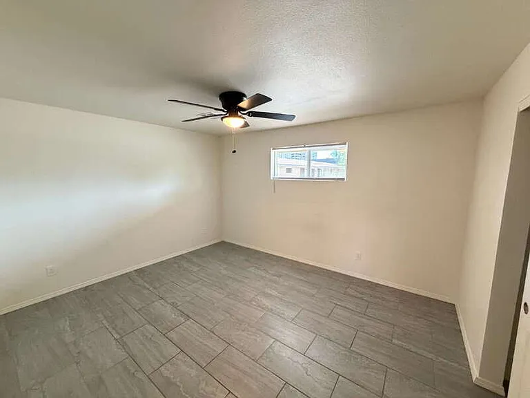 3701 N 9th Pl — Photo 8