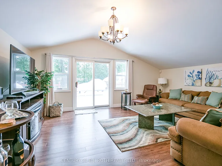 991 Shore Ln — Photo 33