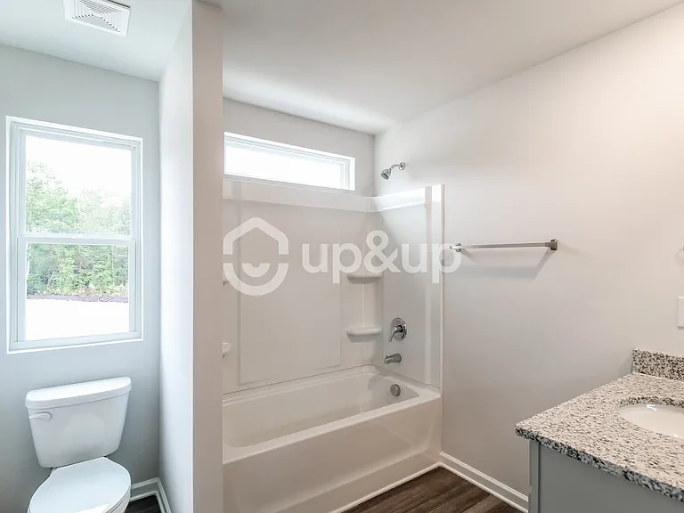 110 Heard Ln — Photo 13