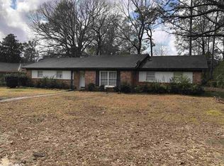 1109 Chalet Dr W, Mobile, AL 36608