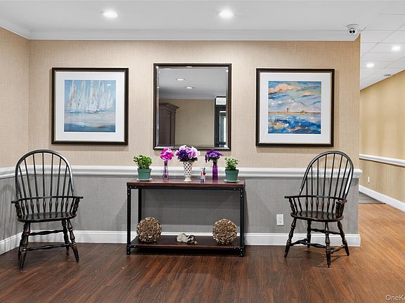 3rd image of 640 Pelham Road #5G